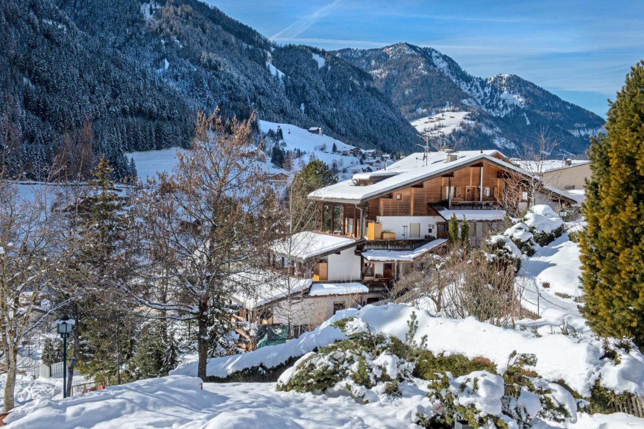 Apartment Soval Ortisei Eksteriør bilde